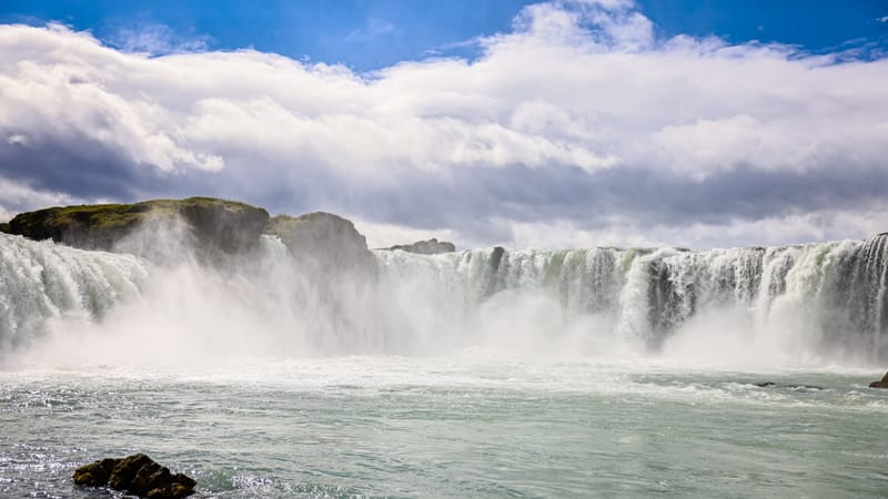 Embark on a visual journey with my lens as I capture the beauty, culture, and moments of destinations worldwide.