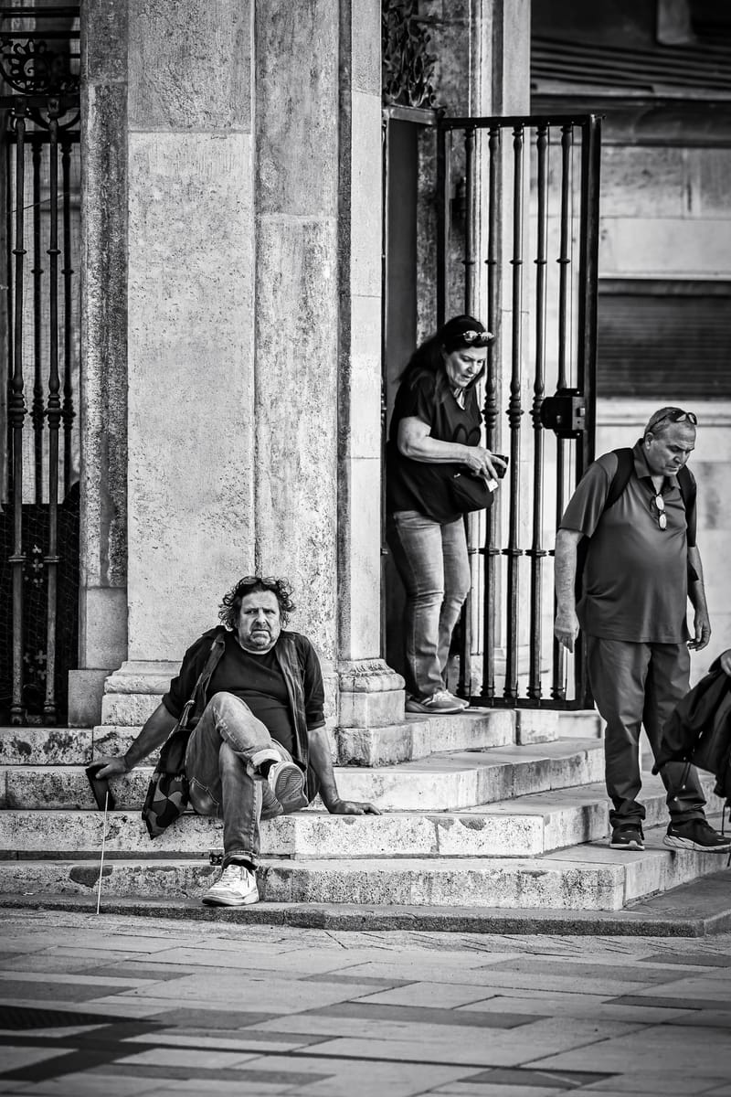 Through my lens, I capture timeless moments, turning them into cherished stories of beauty and emotion.