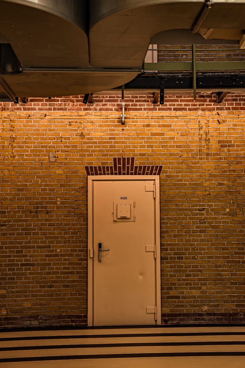 Showcasing the soul of structures, my architecture photography frames the beauty and design in every building.