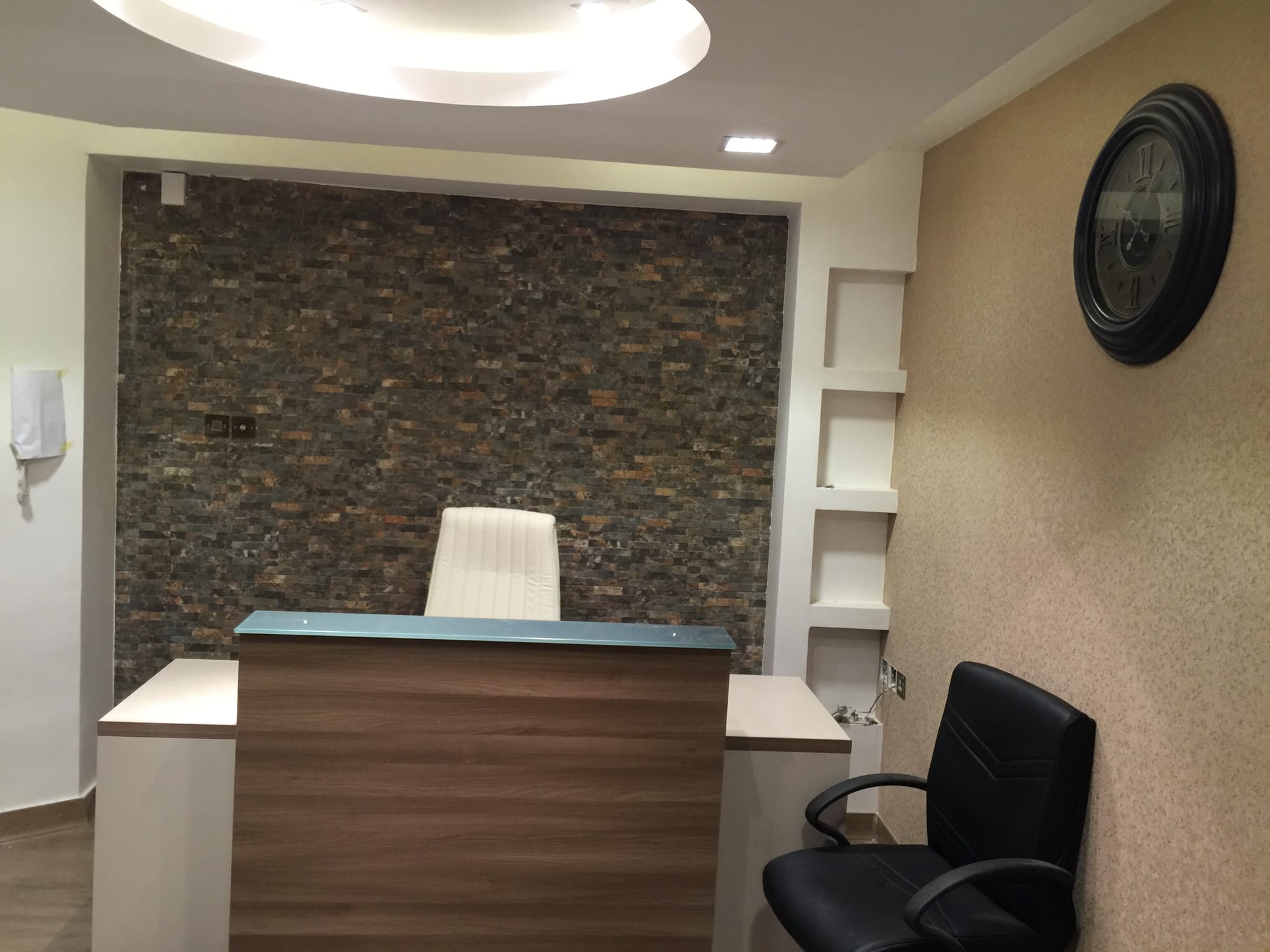 مكتب محامي - 1