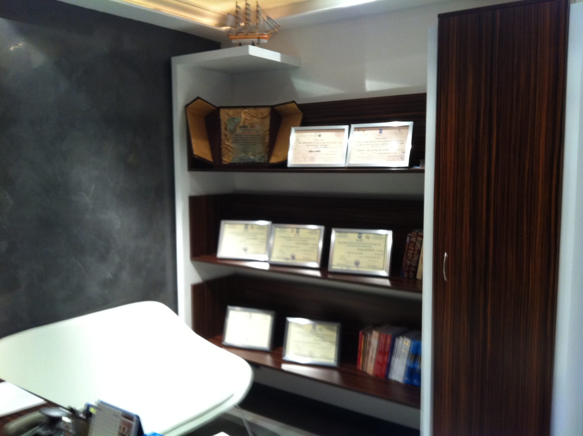 مكتب محامي -4