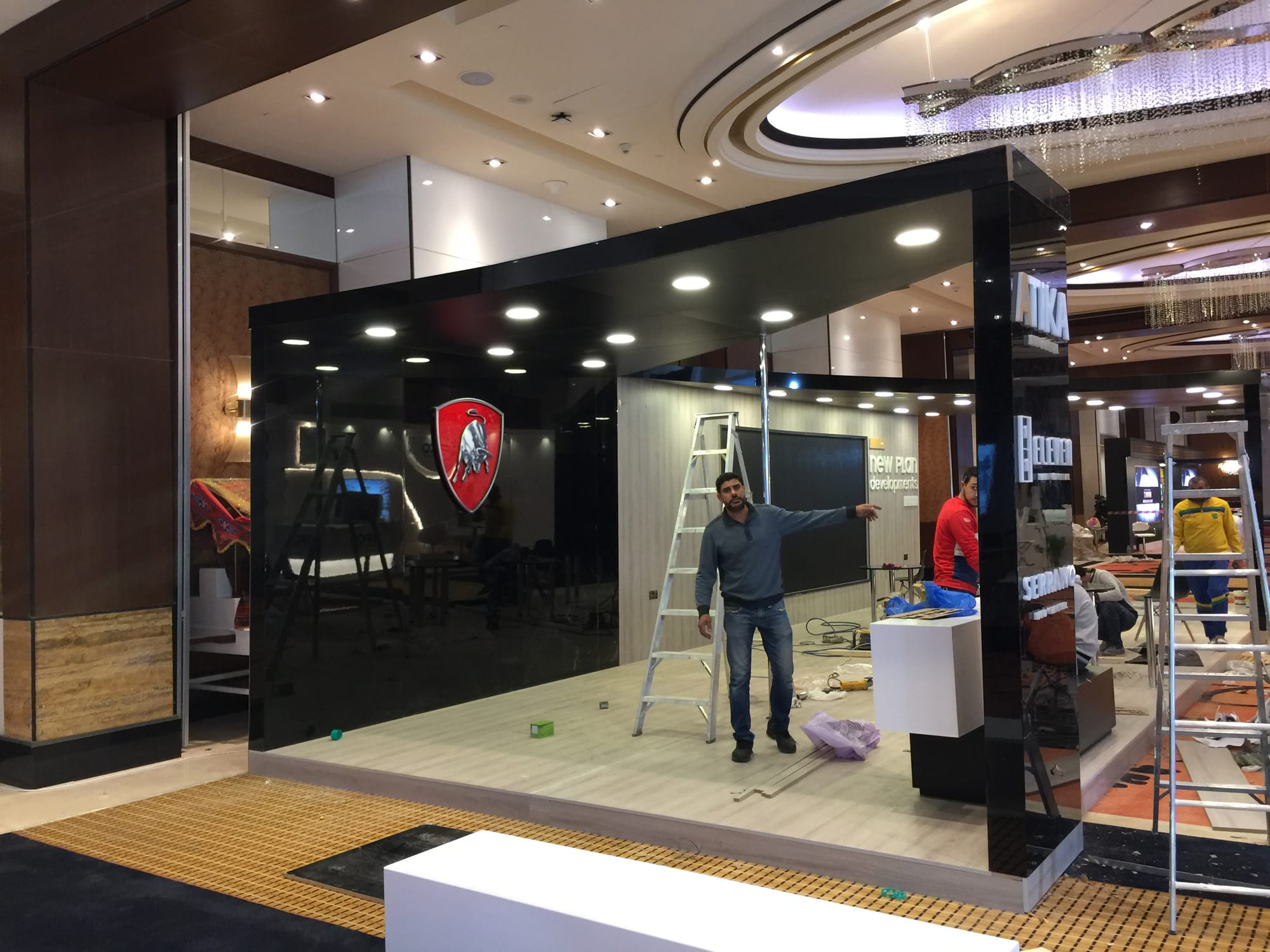 معرض عقار - فندق ميلينيوم