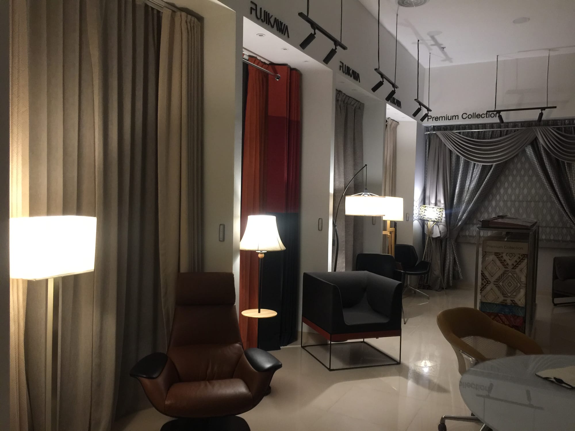 معرض سيدار - مجمع التلال