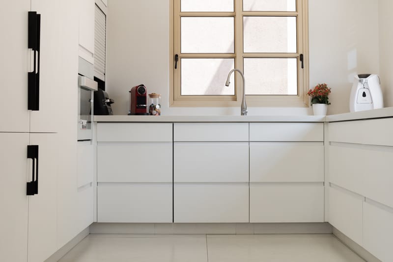 מטבח בגווני לבן