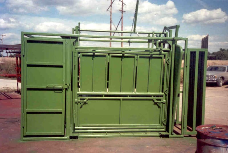 Chutes and Working Facilities