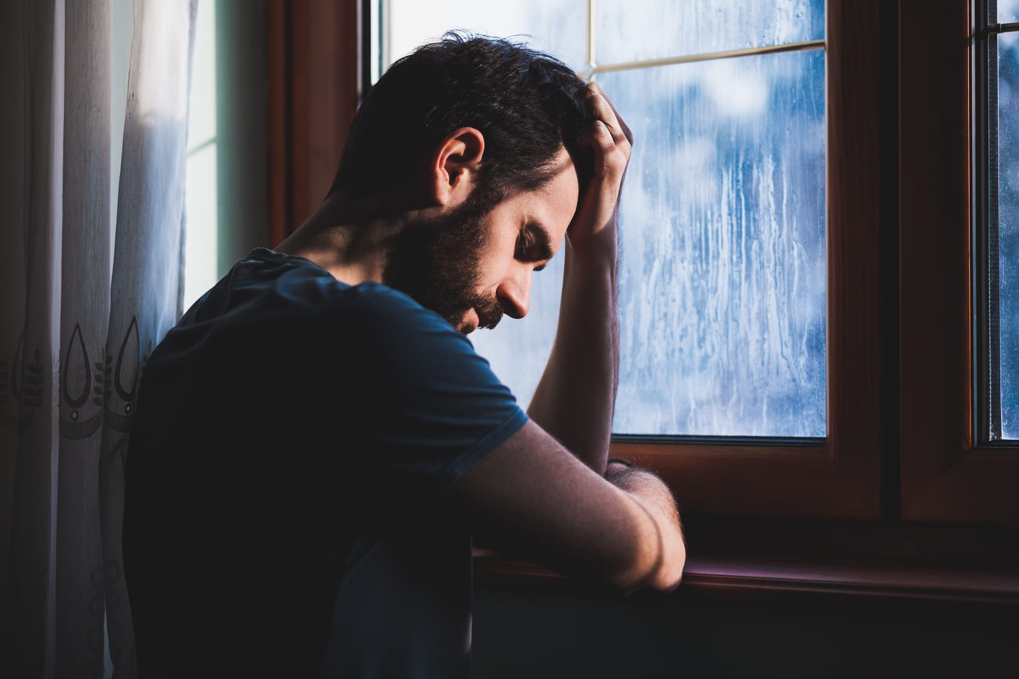LA DISFUNCIÓN ERÉCTIL EN HOMBRES QUE VIVEN CON ENFERMEDADES CRÓNICAS