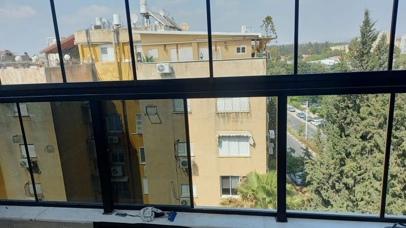 פרויקט מרפסת בפ"ת: ציפוי ננו-סרמי מתקדם