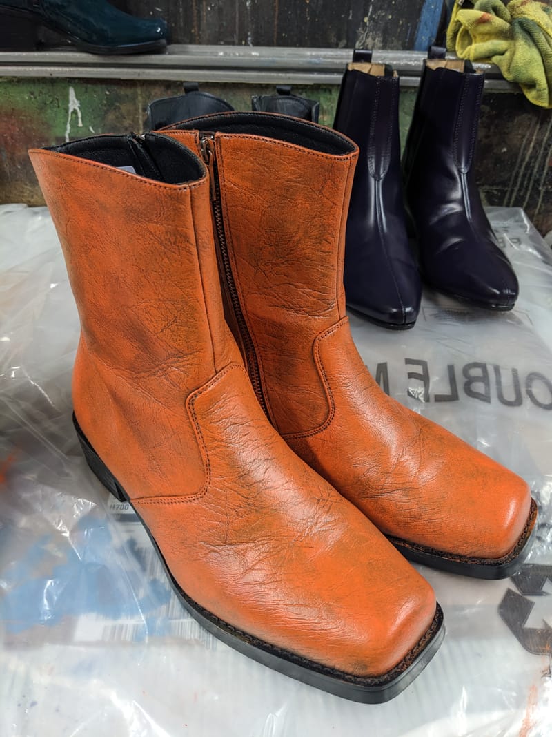 Recolouring & some aging effects on shoes