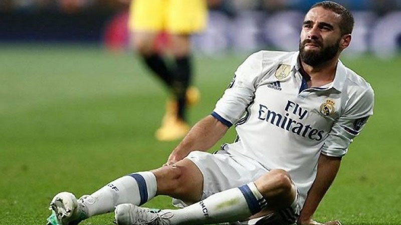 ريال مدريد يجدد الثقة في كارفاخال رغم إصابته الخطيرة