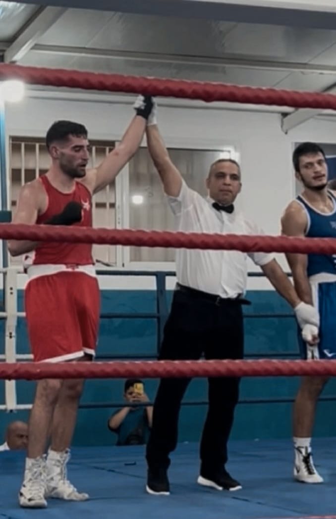 بطل الملاكمة شربل مارون: طموحاتٌ تتخطّى الحدود