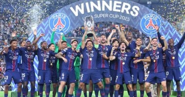 باريس سان جيرمان يتوج بلقب كأس السوبر الأوروبي