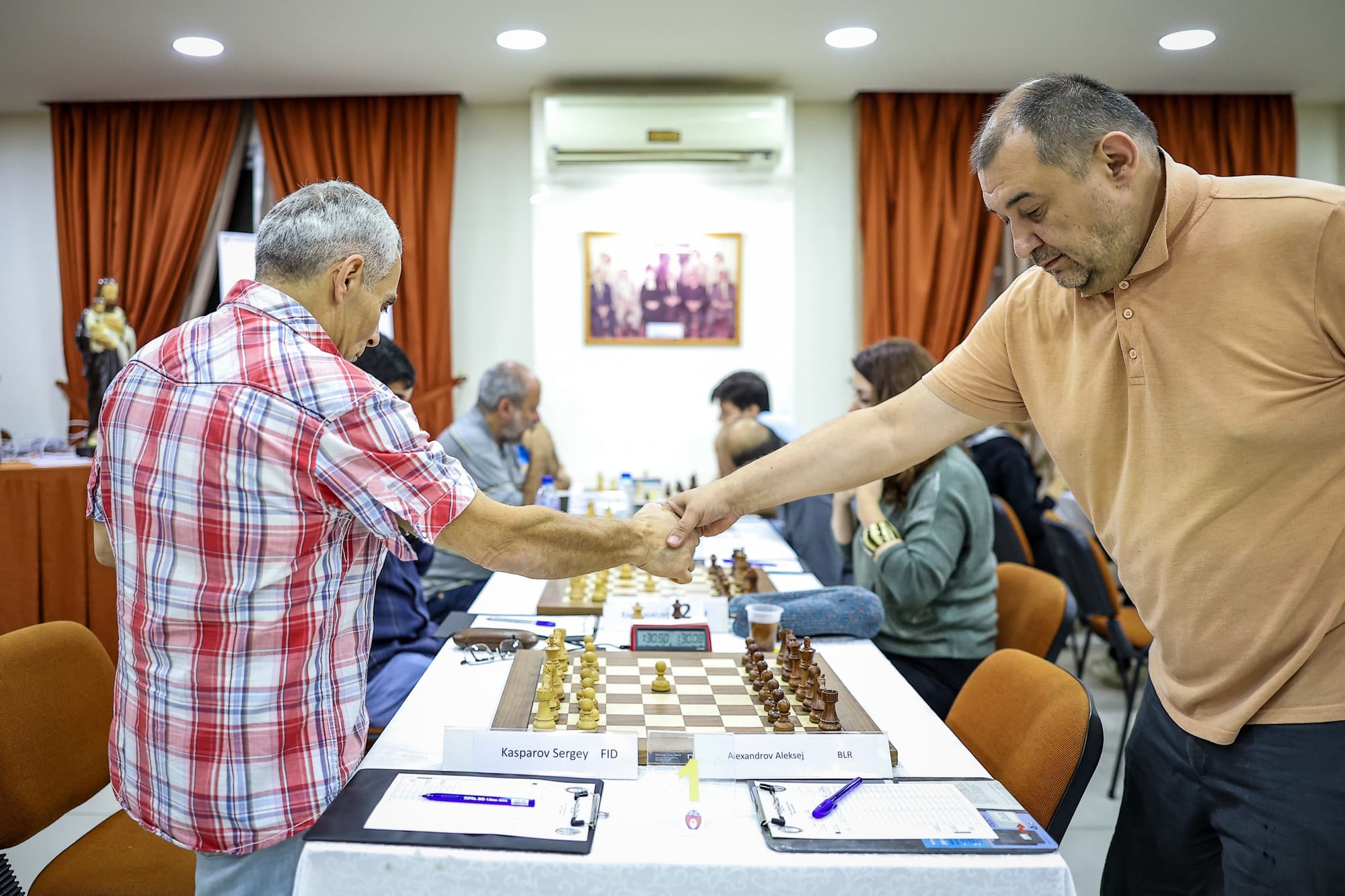 نصف نقطة تُشعل بطولة بيروت الدولية للشطرنج