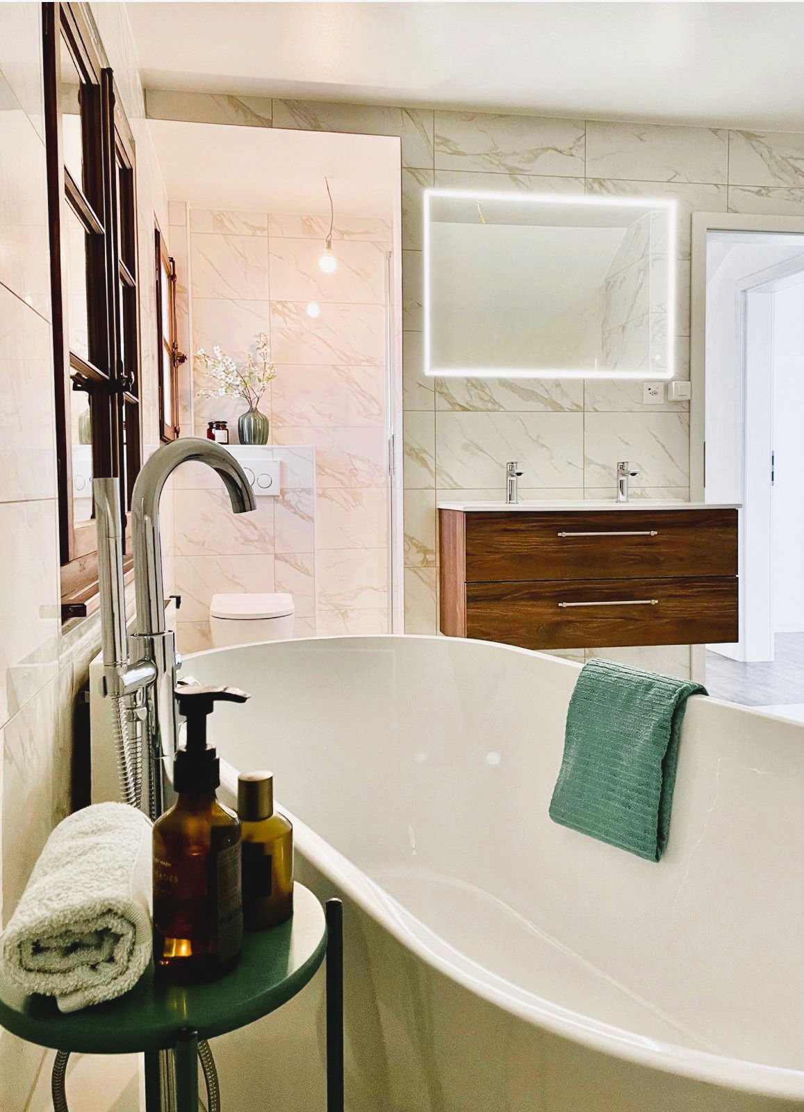 À vendre - Charmant chalet rénové à Mont-Pèlerin