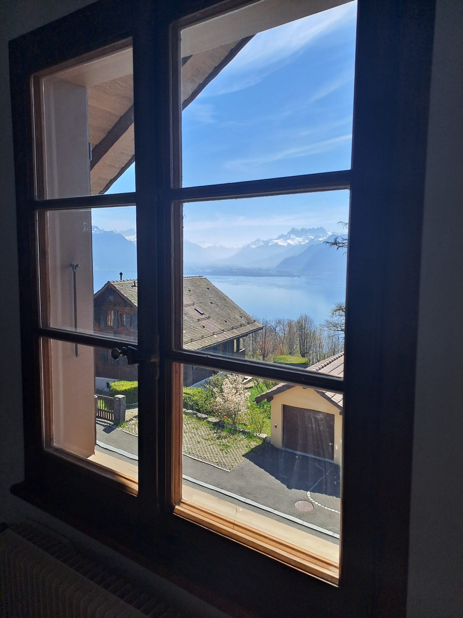 À vendre - Charmant chalet rénové à Mont-Pèlerin