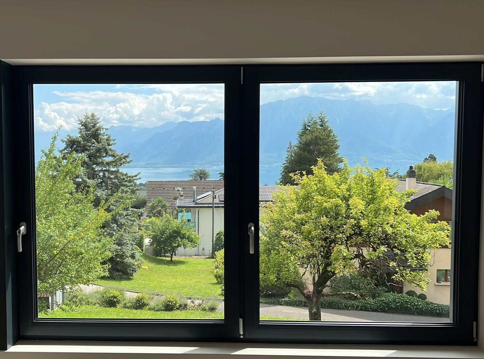 À vendre - Maison moderne entièrement rénovée à St-Légier