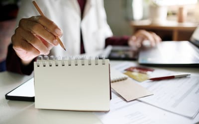 Top 10 greșeli contabile care costă antreprenorii și cum le eviți în 2026