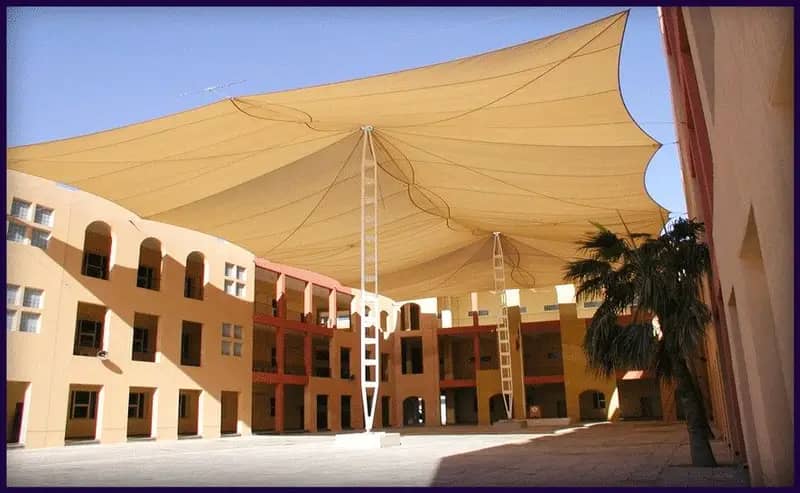 أفضل أنواع المظلات في الرياض لحماية الحدائق والسيارات