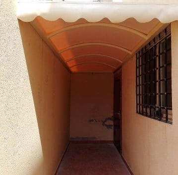 تركيب مظلات سيارات متحركة في الرياض