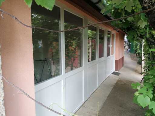 Műanyag nyílászárók, gyártása beépítése