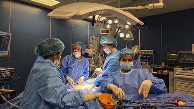 Get Relief via Urinary Incontinence Surgery Dubai