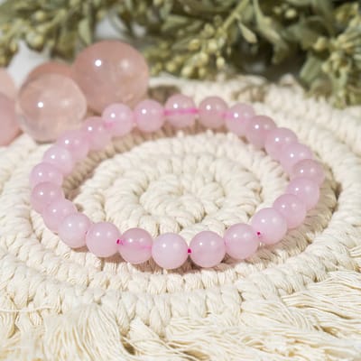 Rose Quartz: The Ultimate Q/A Guide to the Stone of Love