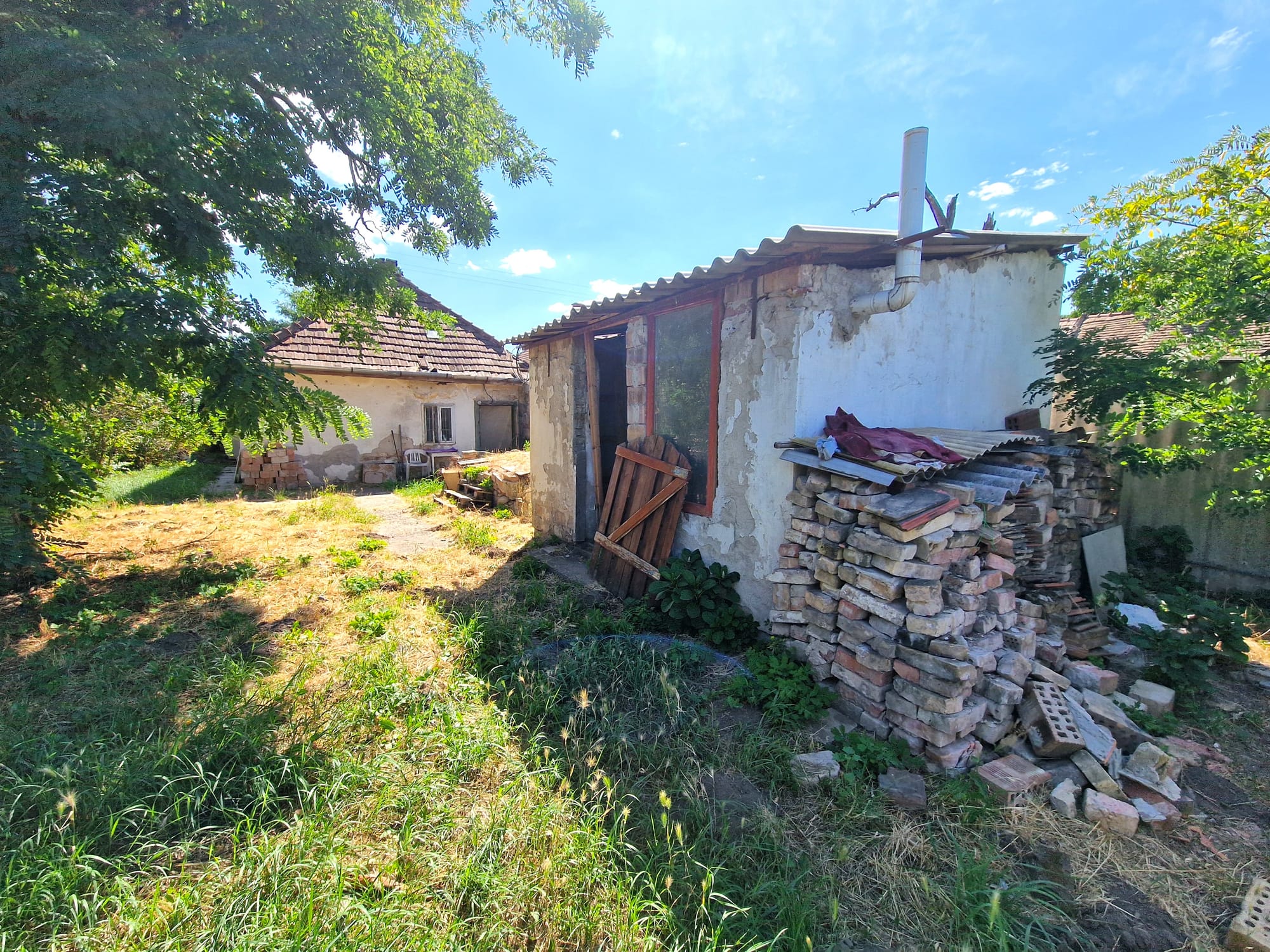 CINKE UTCA - 120 NM - 89.900.000 FT