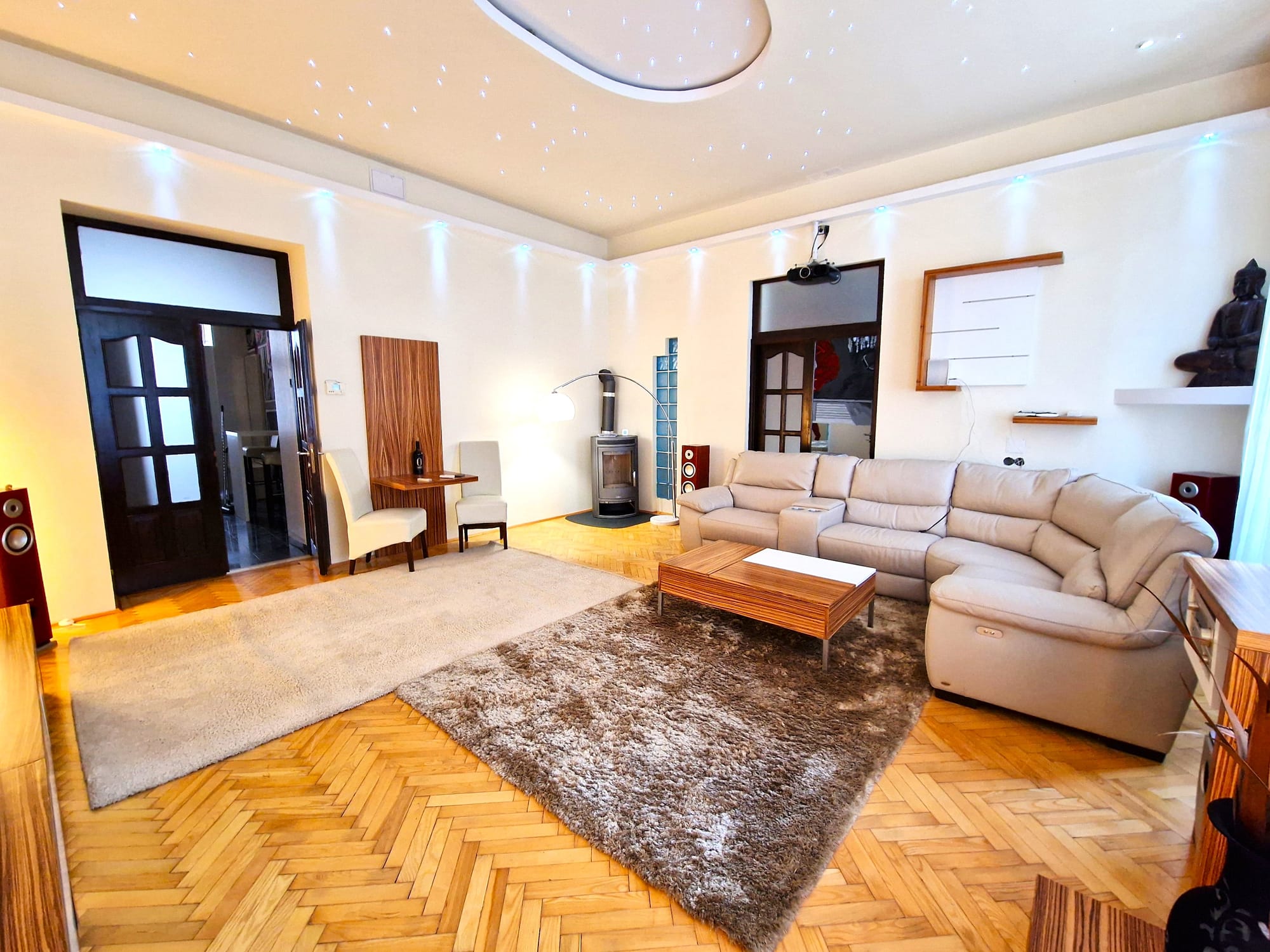 WESSELÉNYI UTCA - 87 NM - 159.000.000 FT