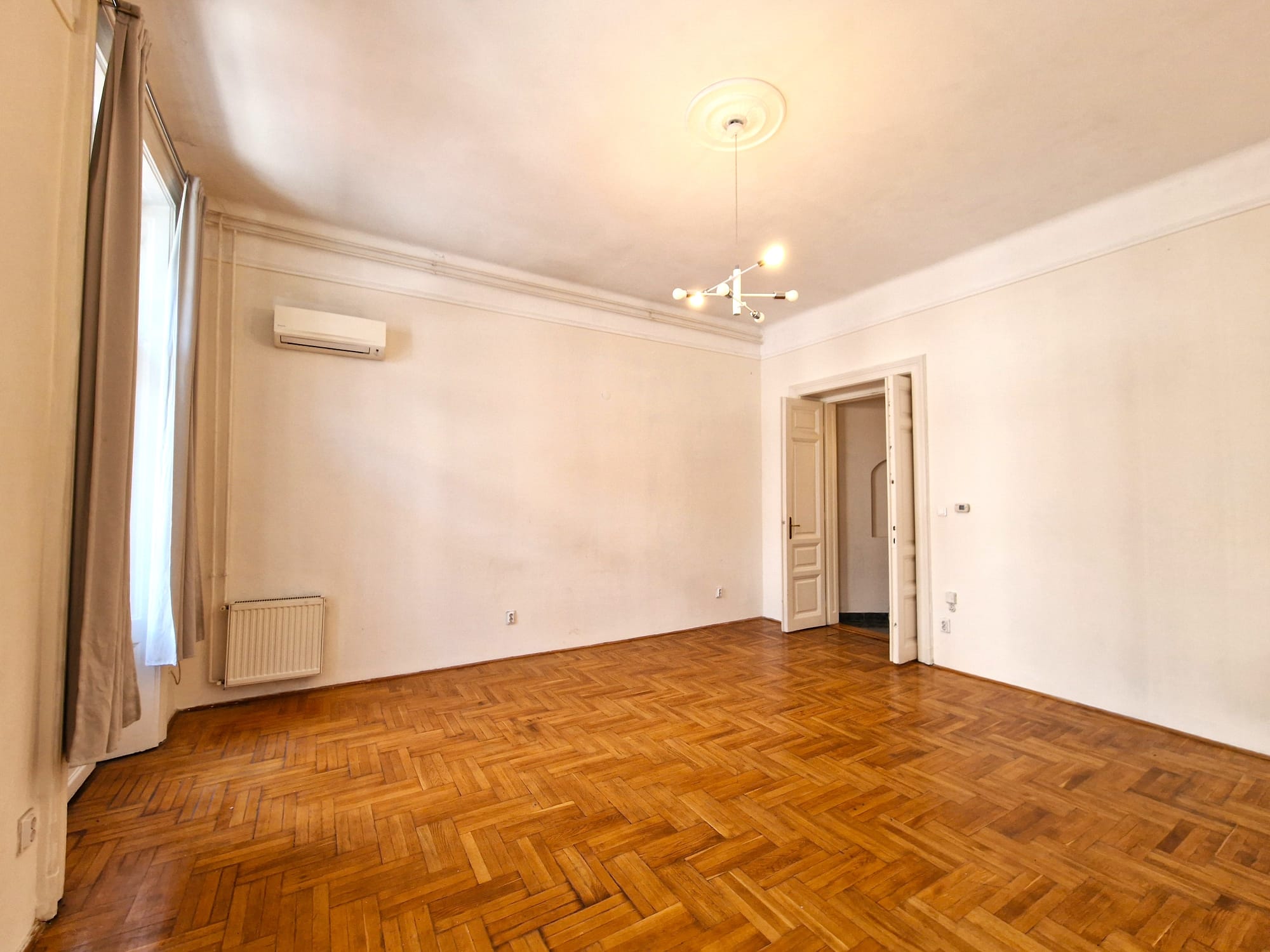 VII. kerület - Akácfa utca 5.