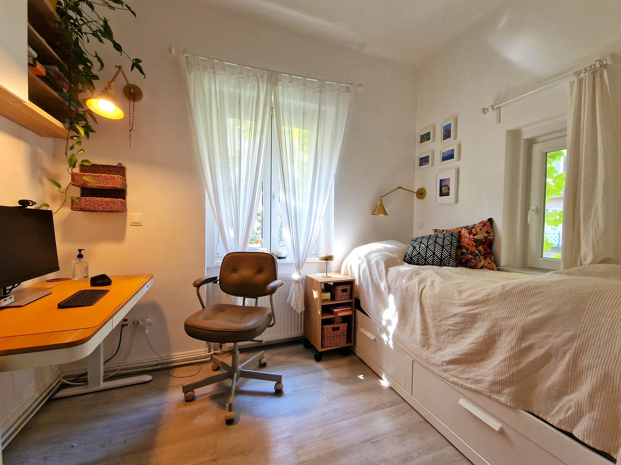 FŐ UTCA - 47 NM - 99.900.000 FT