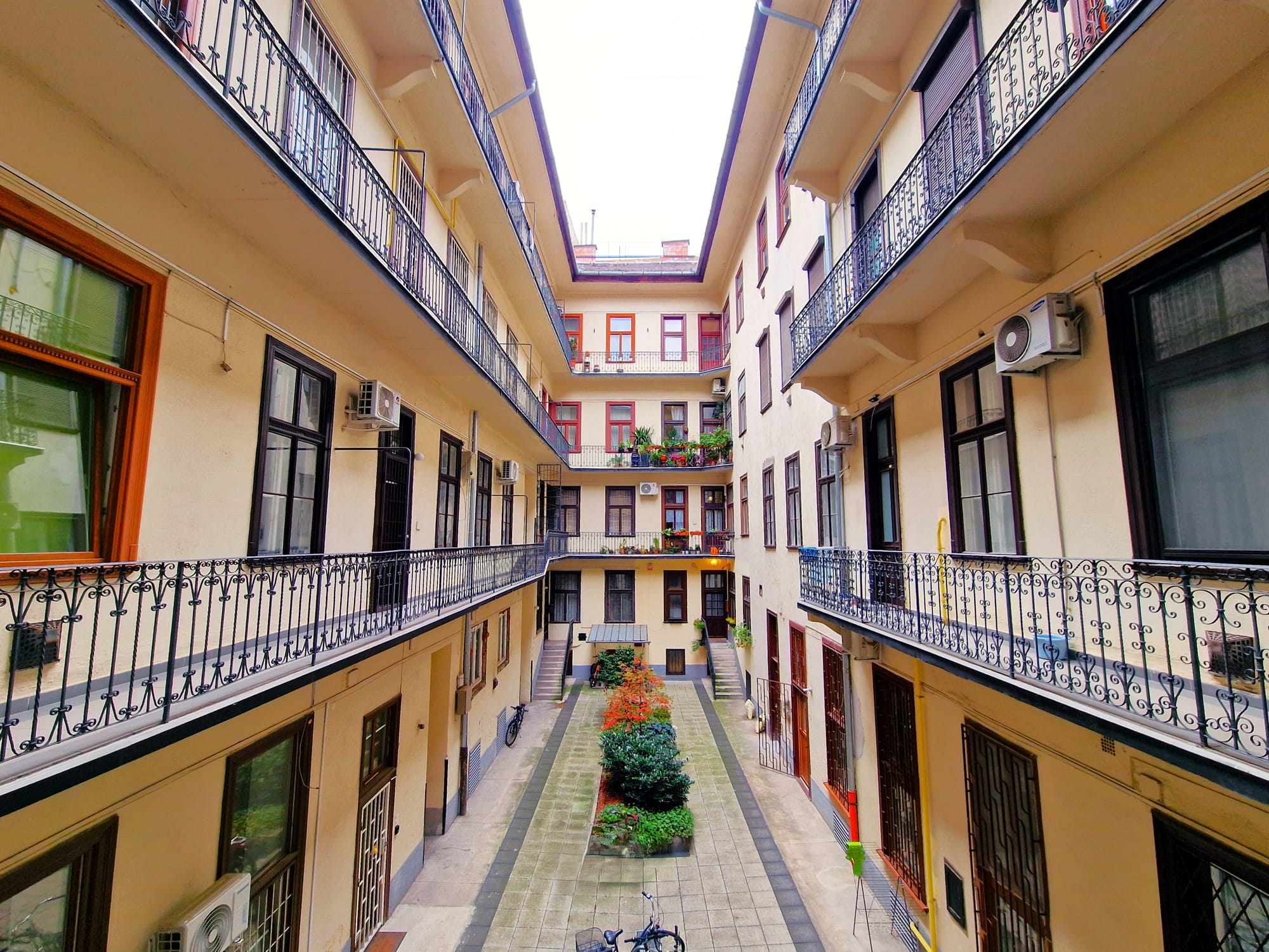 RÁDAY UTCA - 108 NM - 119.900.000 FT