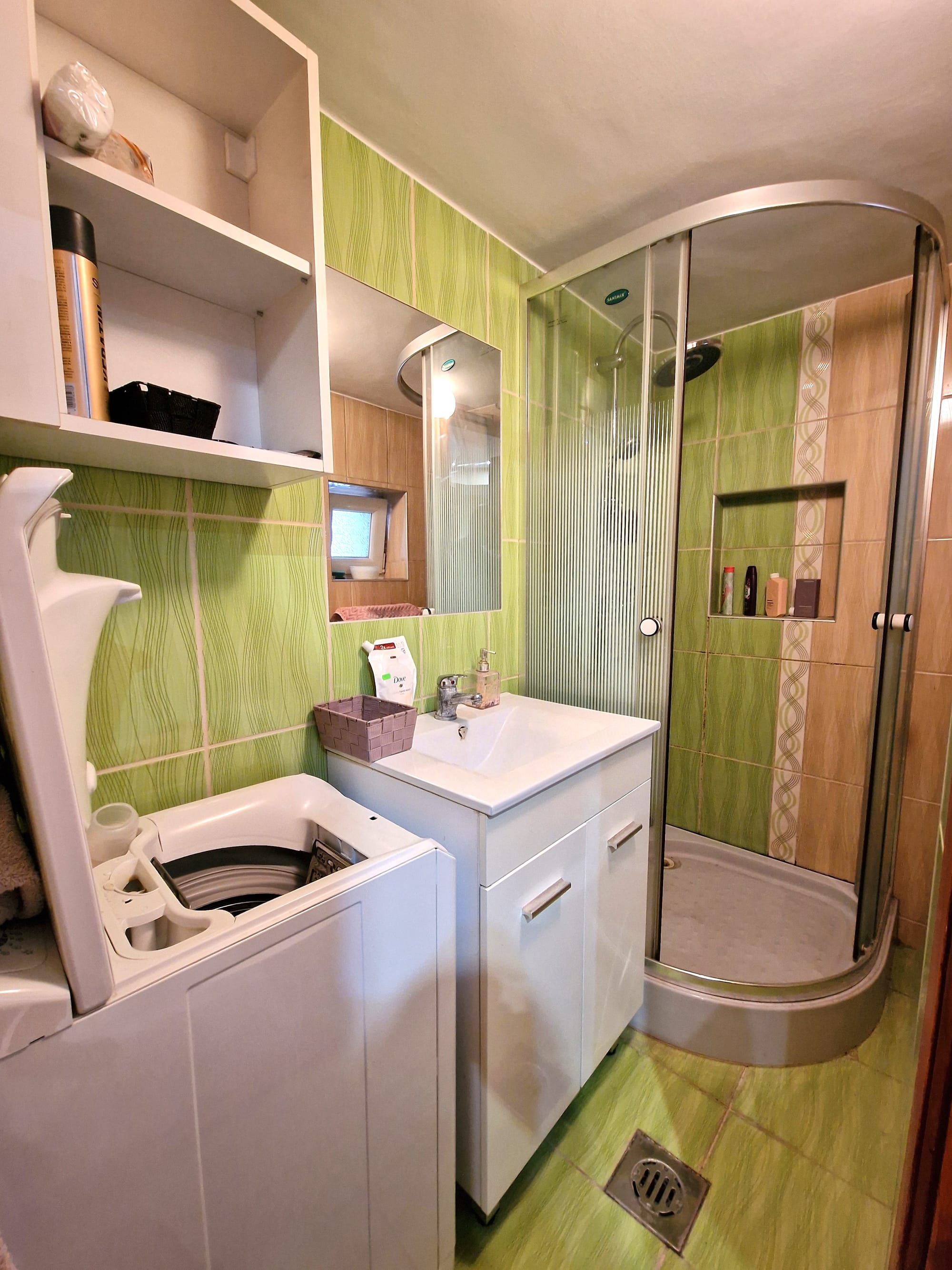 CIKLÁMEN UTCA - 34 NM - 47.900.000 FT