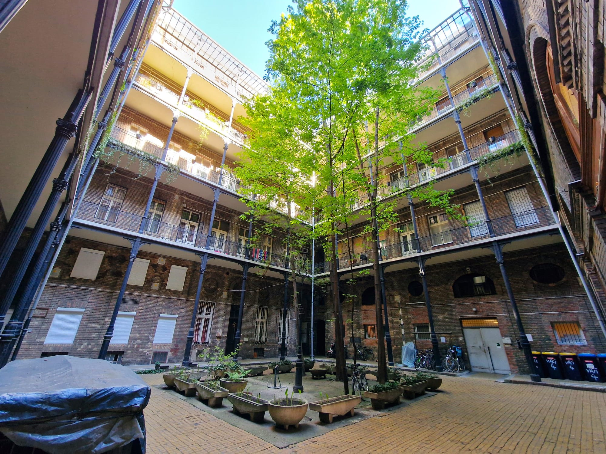 Nyugati Tér - 72 NM - 115.000.000 FT