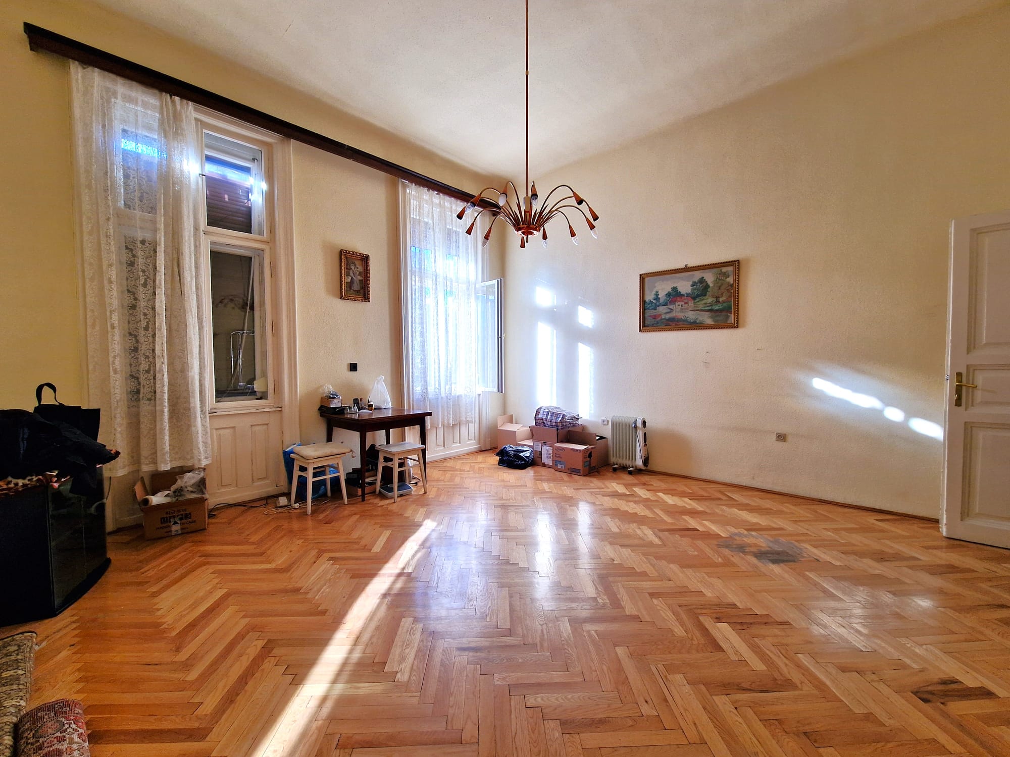 Nyugati Tér - 72 NM - 115.000.000 FT