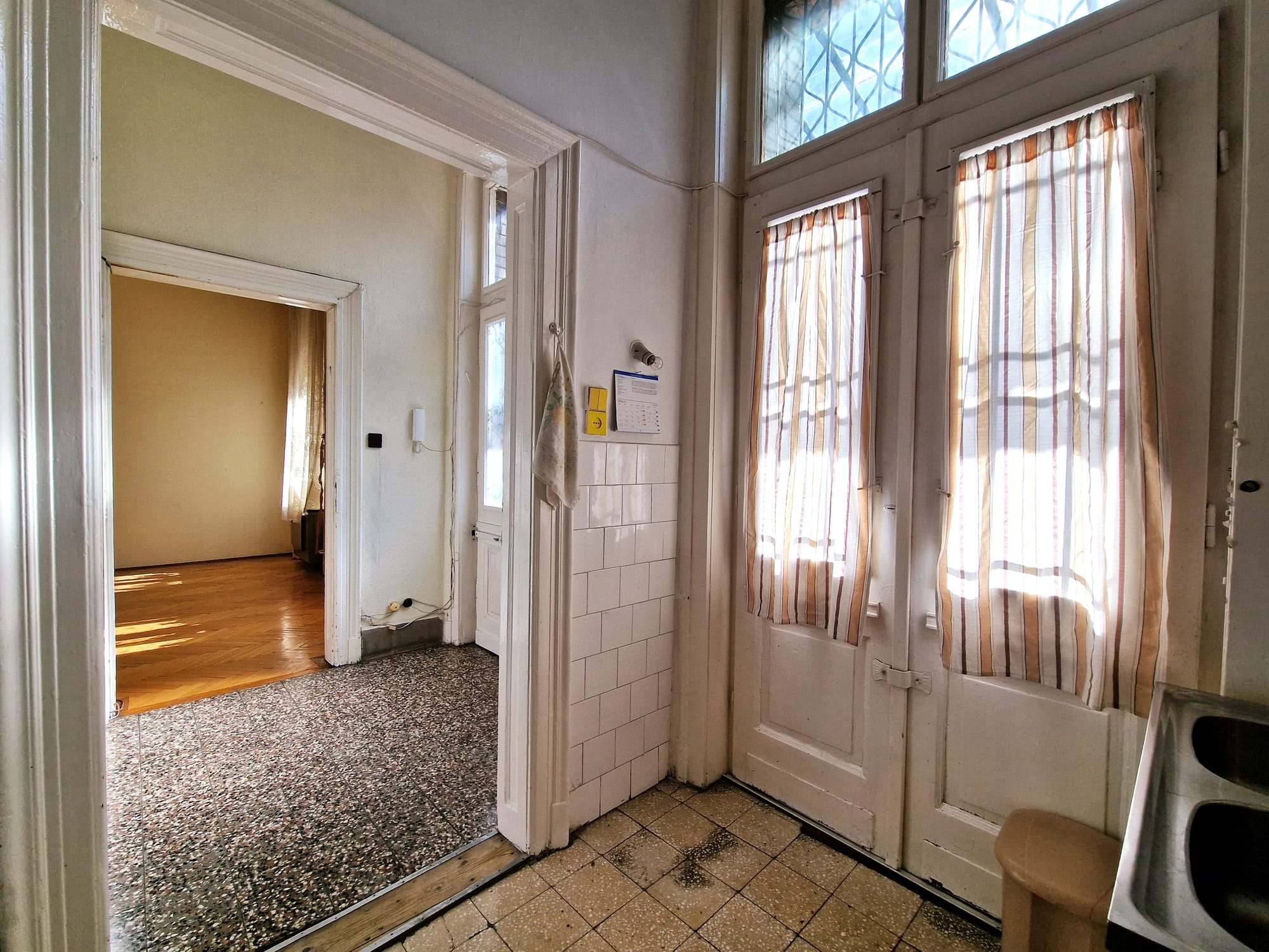 Nyugati Tér - 72 NM - 115.000.000 FT