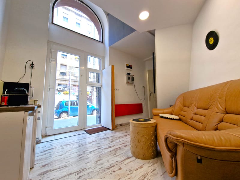 VIII. kerület - Népszínház utca 27.