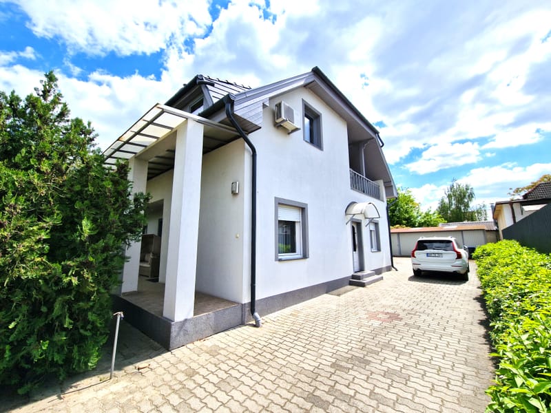 RÁKOSPALOTAI HATÁR ÚT 181 - 308 NM- 279.900.000 FT