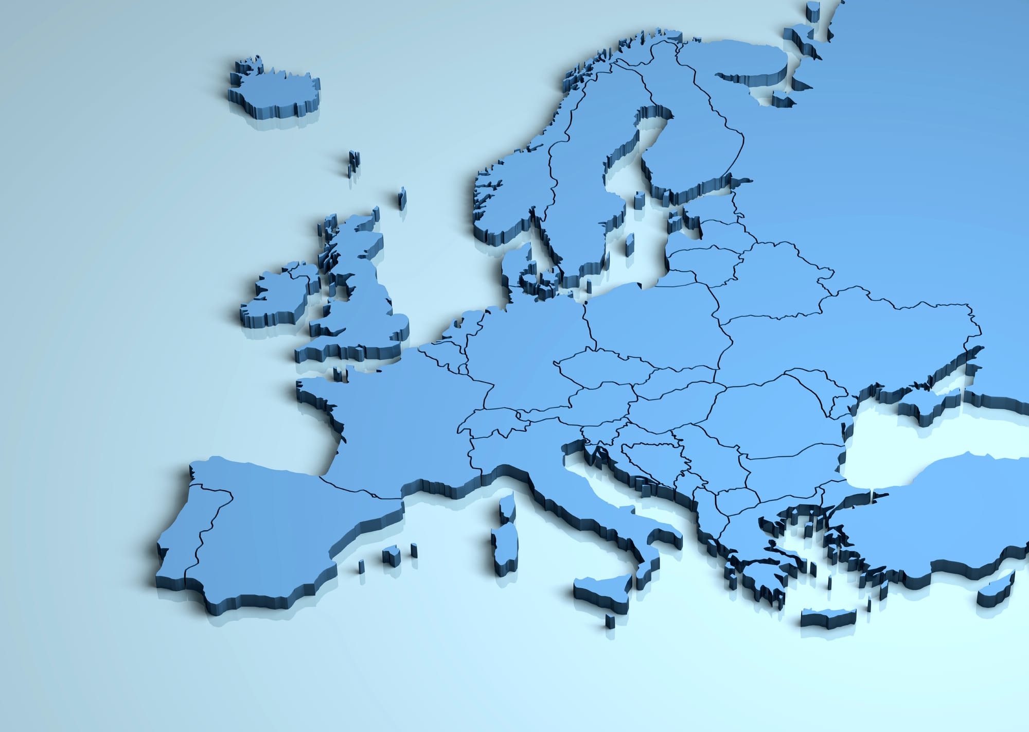 EU finished steel imports inch down in March amid uncertainty