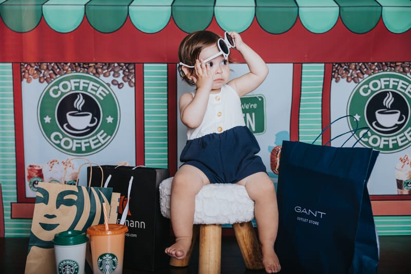 סמאשקייק, קייק סמאש או פשוט צילומי גיל שנה  רגעים מתוקים מחגיגת יום הולדת הראשונה של הבייבי.