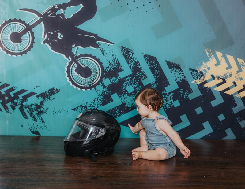 סמאשקייק, קייק סמאש או פשוט צילומי גיל שנה  רגעים מתוקים מחגיגת יום הולדת הראשונה של הבייבי.