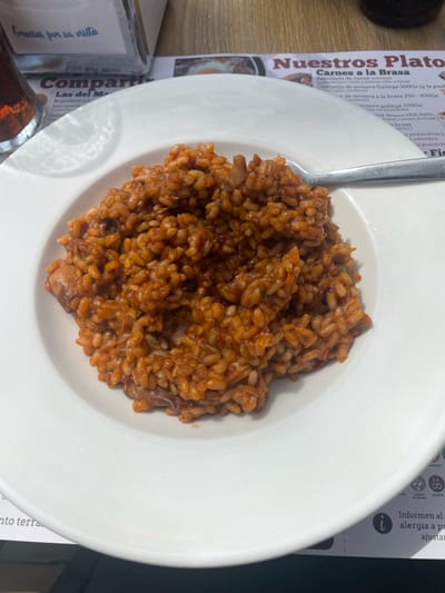 🍽️ Amigó Sant Antoni – Une pépite locale à Barcelone