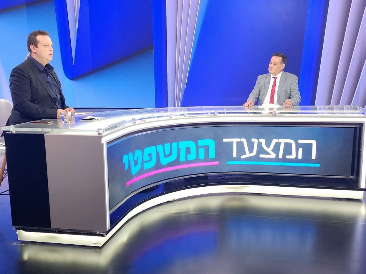 חובות בזמן מלחמות בכלל ו"חרבות ברזל" בפרט.