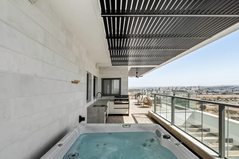 פנטהאוז נאות הדרים