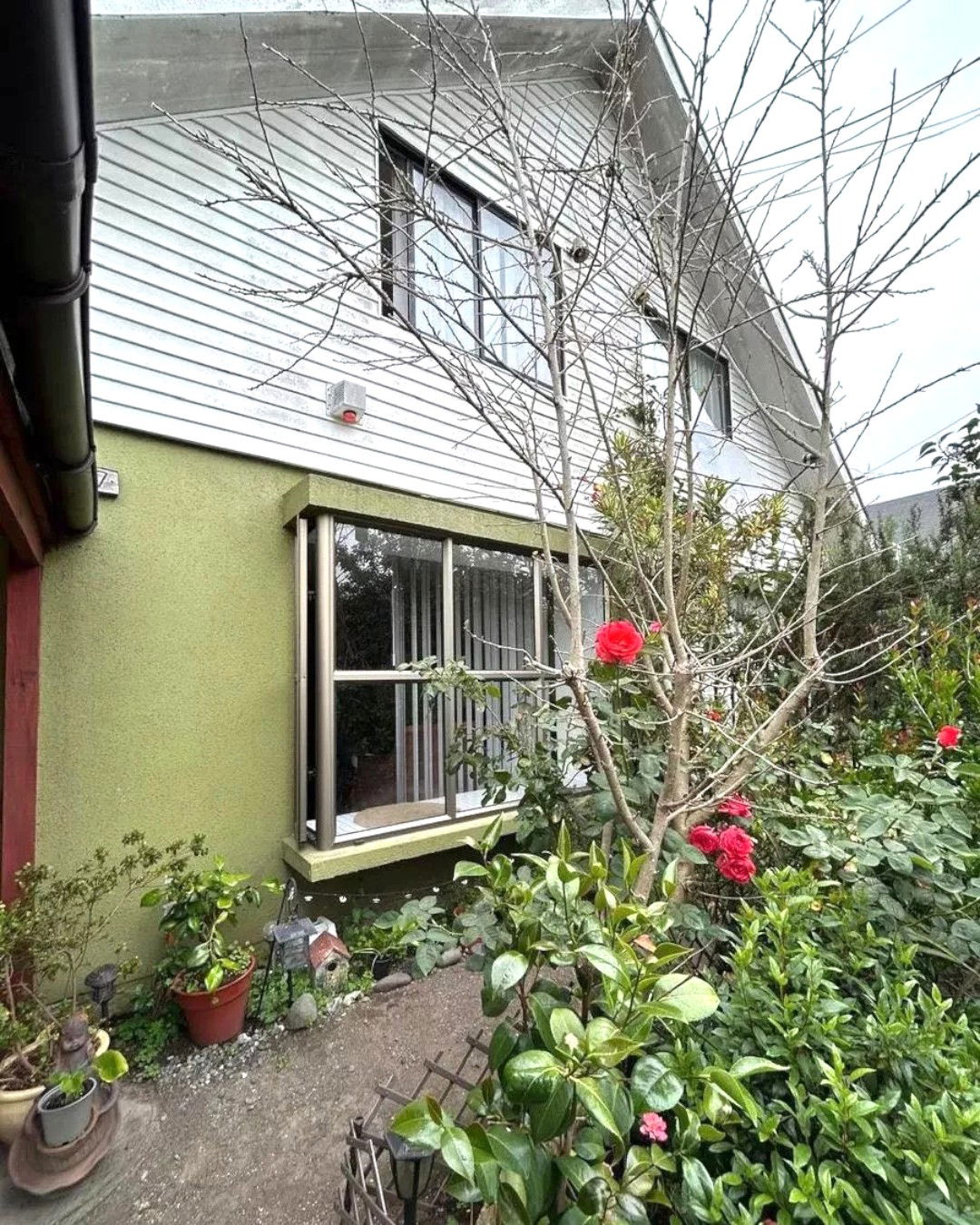 Vende Casa dos pisos en Mirador del Río, Altos de Chiguayante.