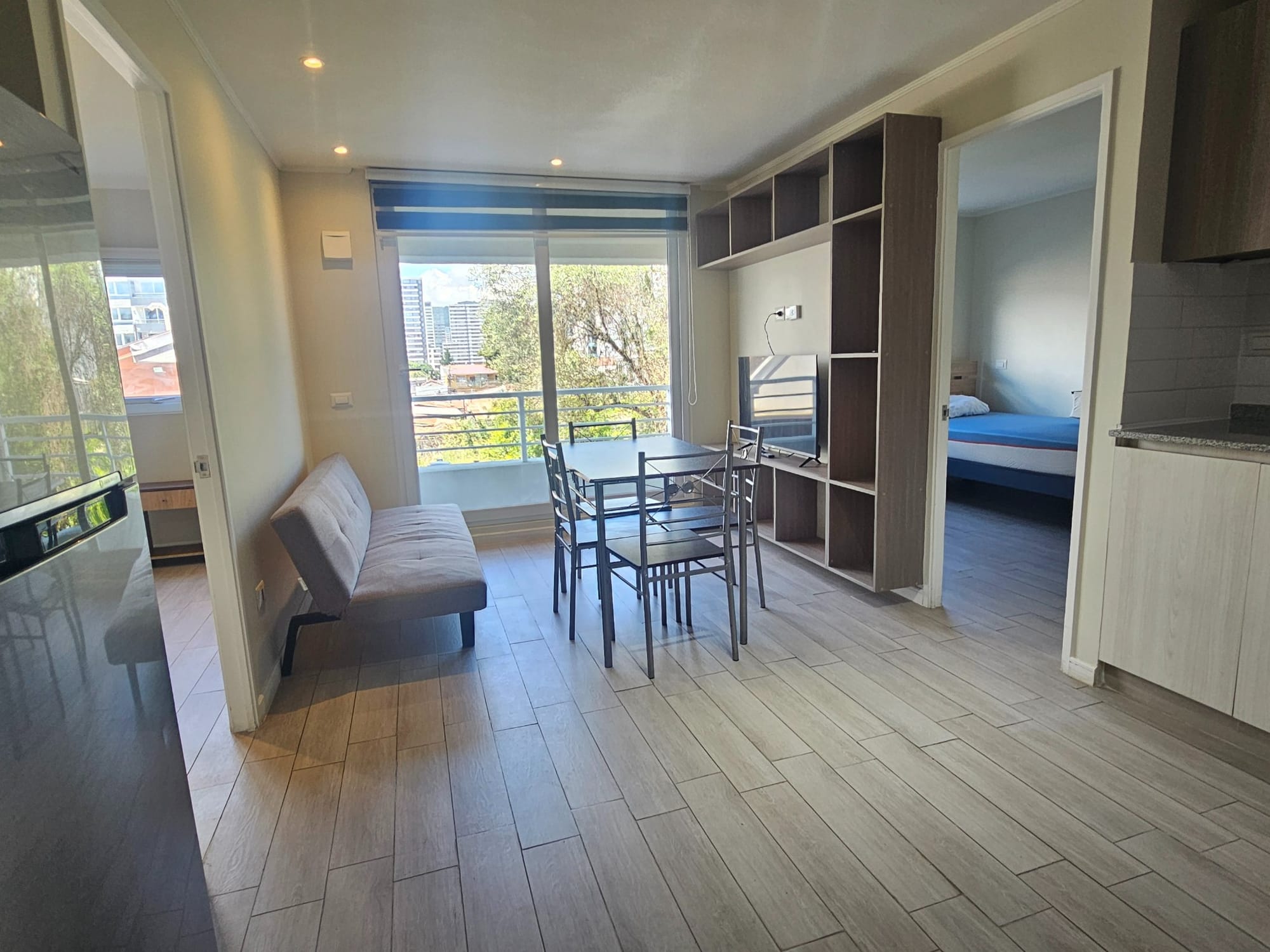 Vende Departamento Amoblado Estilo Mariposa en Concepción. Próximo a la Uss.
