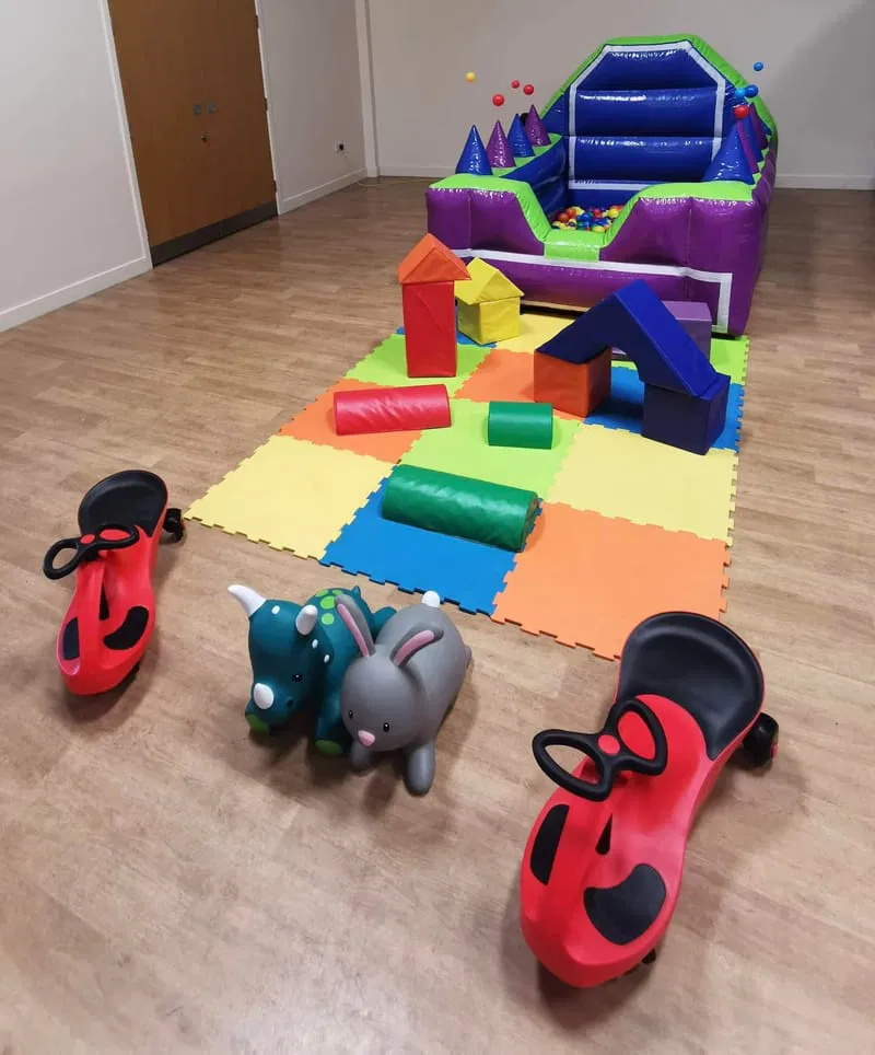 Unisex soft play package