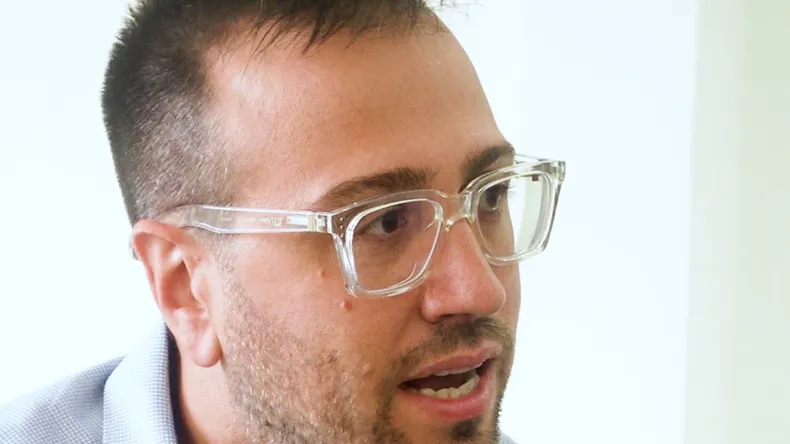 Vaciar Tierra del Fuego: el nuevo pacto colonial de Milei