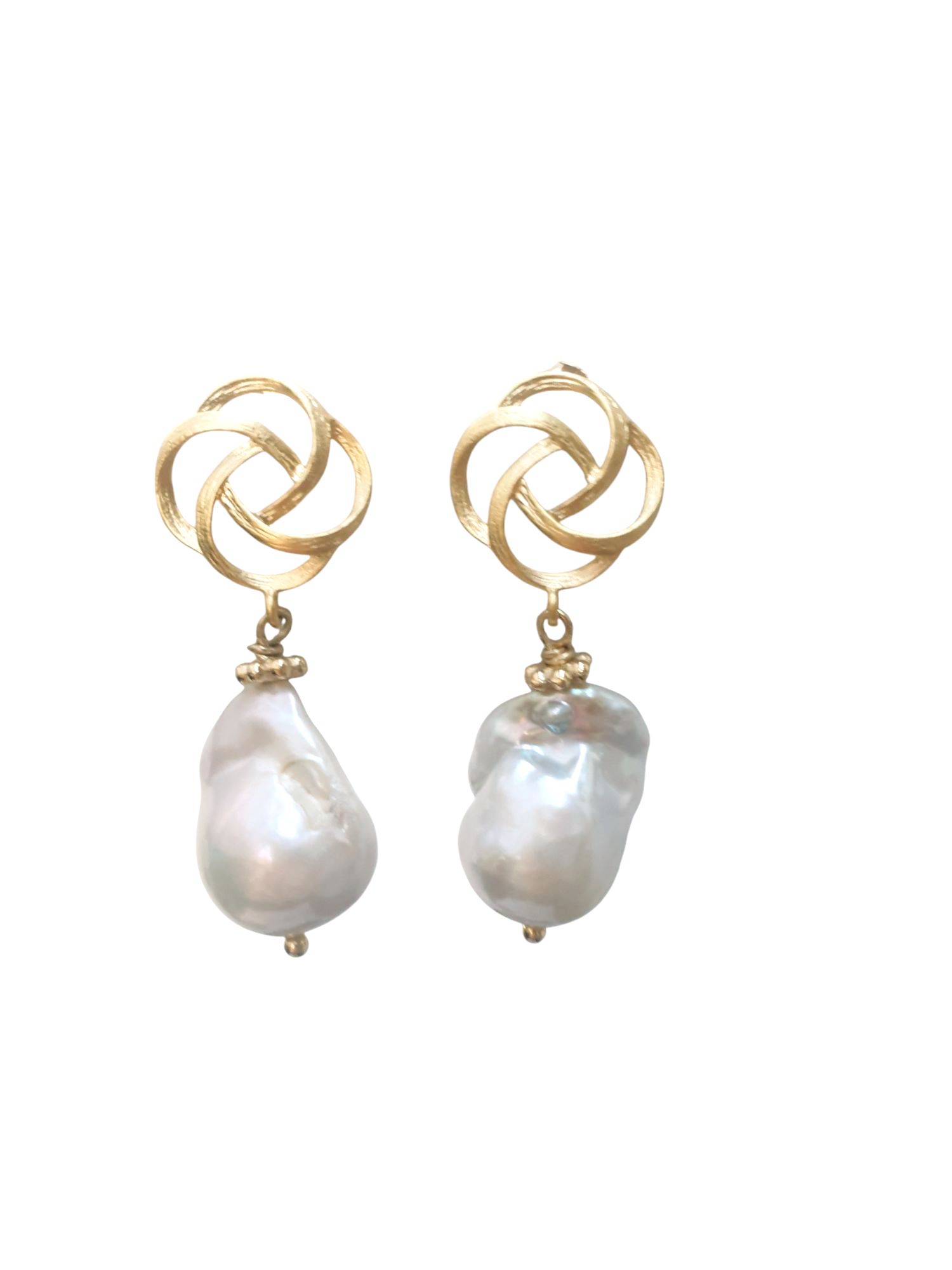 Elegant Baroque Pearl Earrings
