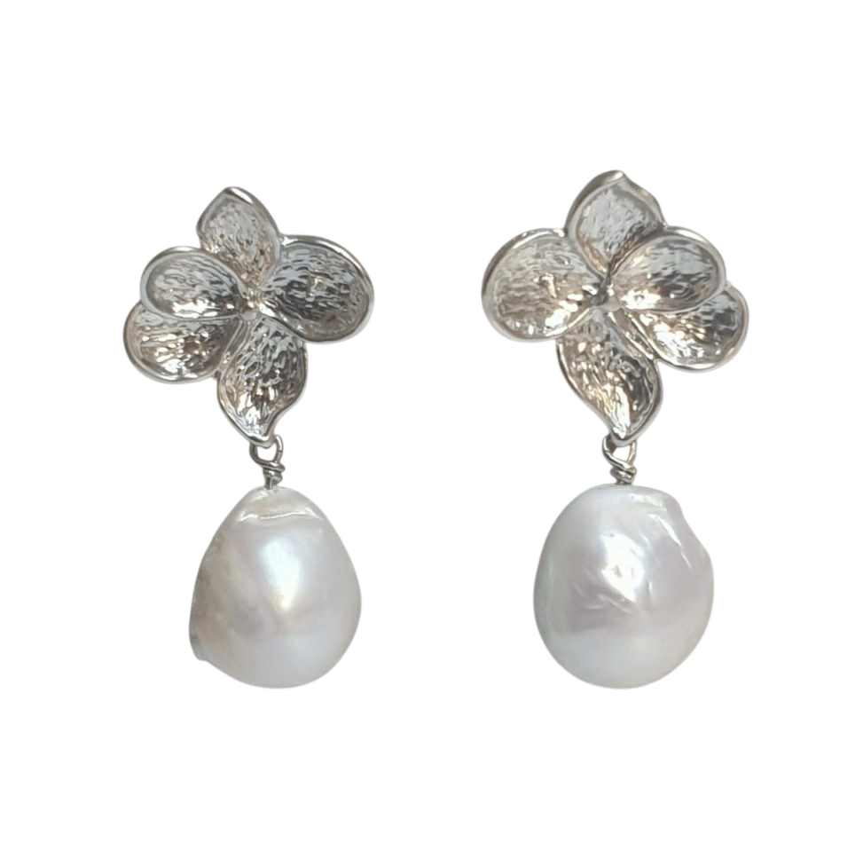 Baroque Pearl Flower Earrings