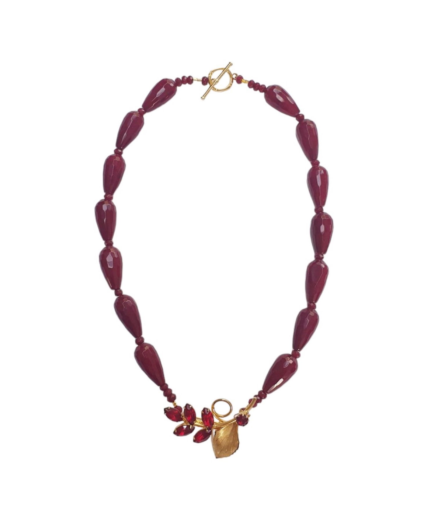 Red agate necklace