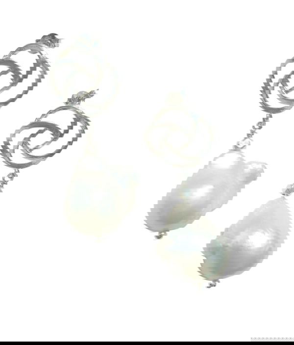 Baroque pearl earrings on silver studs